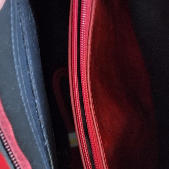 65.Split Leather Pattern Letter Handbag. NWNT - Picture 5 of 5